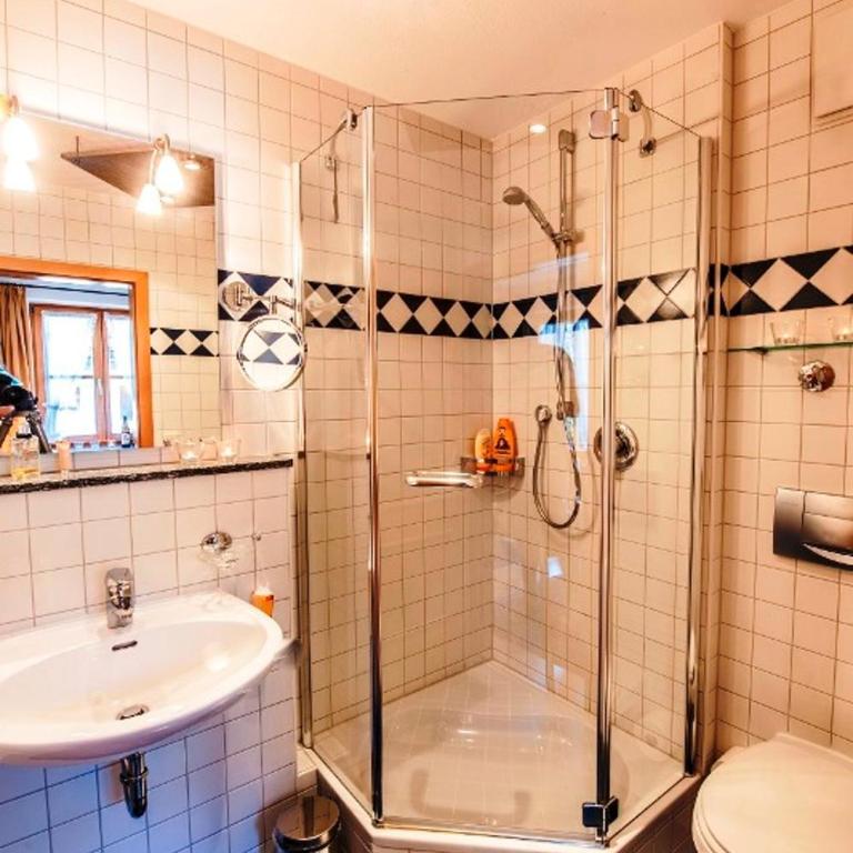 Ferienwohnungen Beim Hausbacher - Apartment - 1