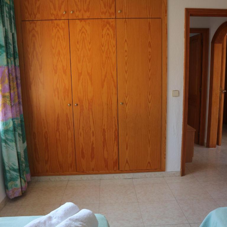 Leo - Two-Bedroom Apartment - 7