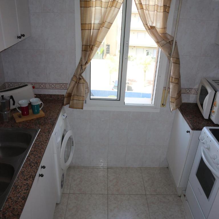 Leo - Two-Bedroom Apartment - 15