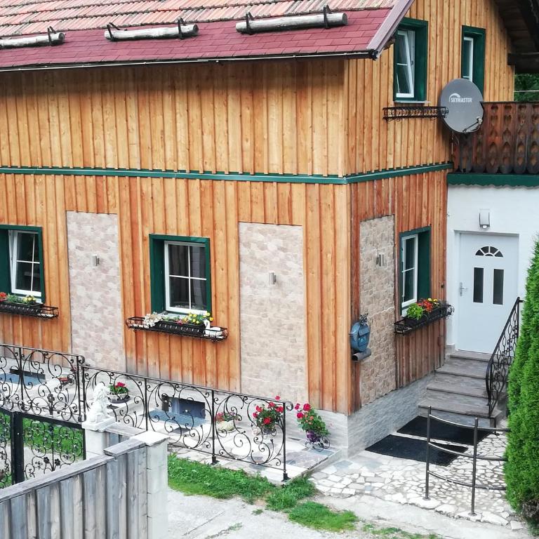 Altes Forsthaus am Bach - Haus mit 3 Schlafzimmern - 2