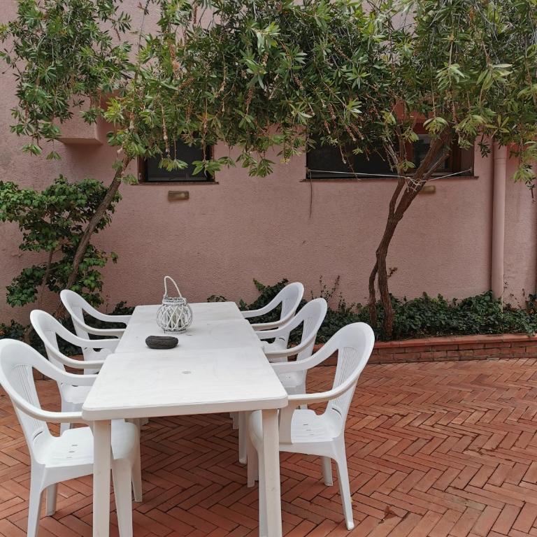 Villa Grande - Standard King Room - 19