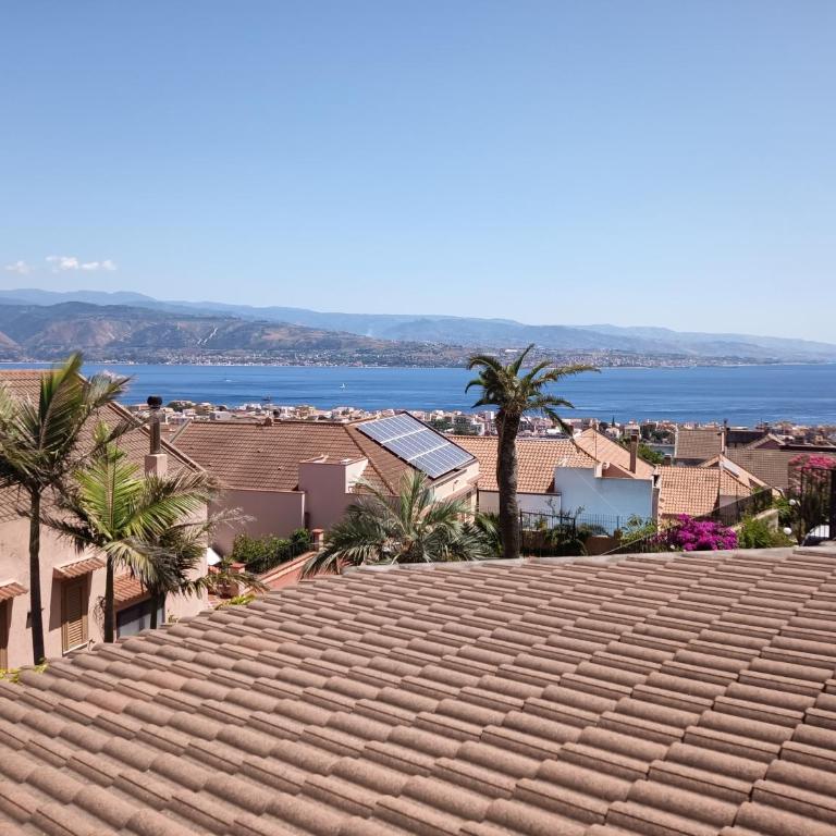 Villa Grande - Quadruple Room with Private Bathroom - 1