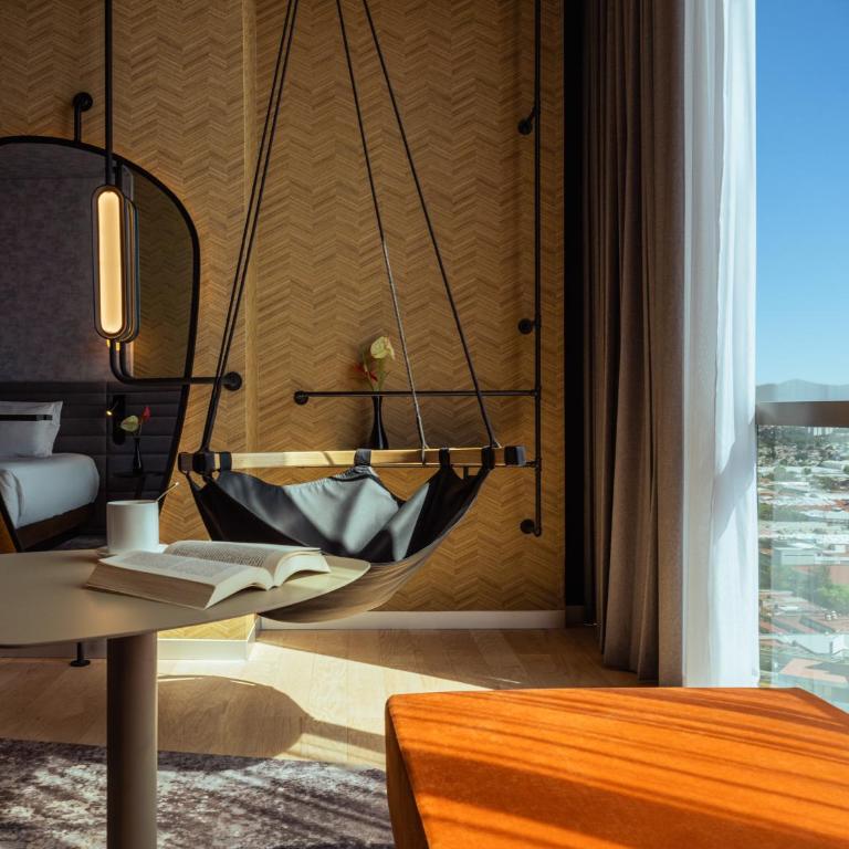 Novotel Mexico City Toreo - Superior King Suite - 11