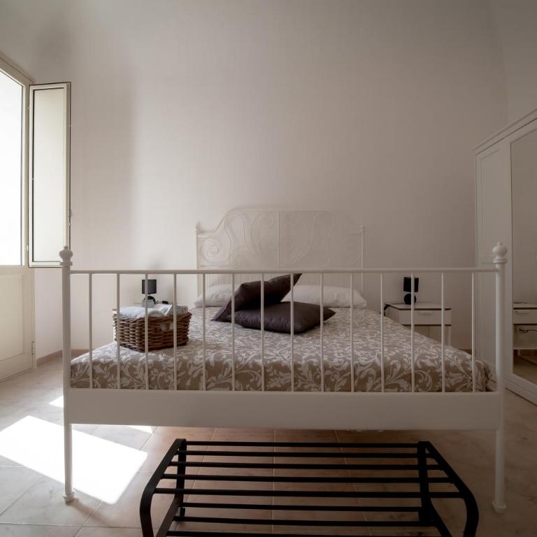 Pindemonte Suites - Camera Matrimoniale con Bagno Privato - 46