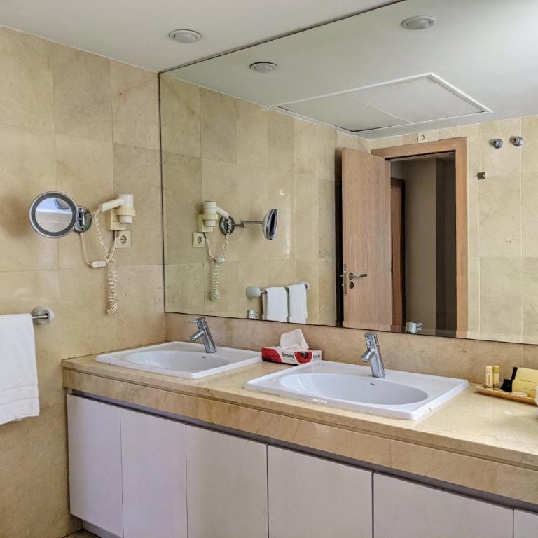 Coral Beach Aparthotel - Apartamento Superior de 4 dormitorios - 5