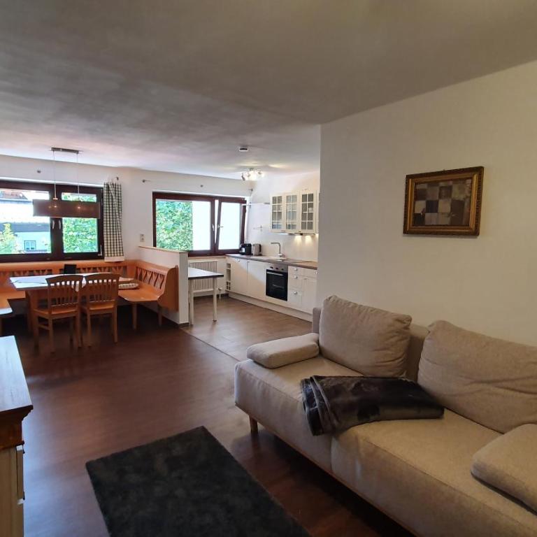 Absolute Active Mountain Resort - Penthouse-Apartment mit 3 Schlafzimmern mit Balkon und Bergblick - 14
