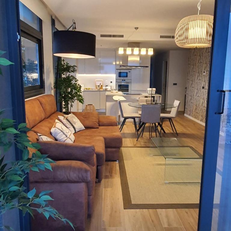 Sunset Waves Benidorm by KalmaRent - Apartamento de 3 dormitorios - 13