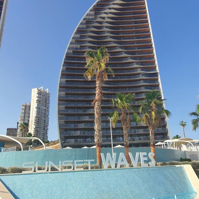 Sunset Waves Benidorm by KalmaRent - Apartamento de 3 dormitorios - 47
