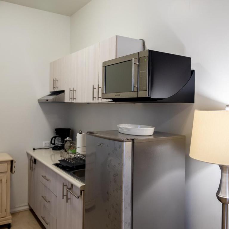 La Casa de Pino - One-Bedroom Apartment - 26