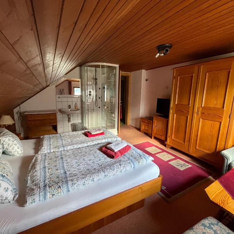 Haus Schwarzenbach - Doppelzimmer - 1