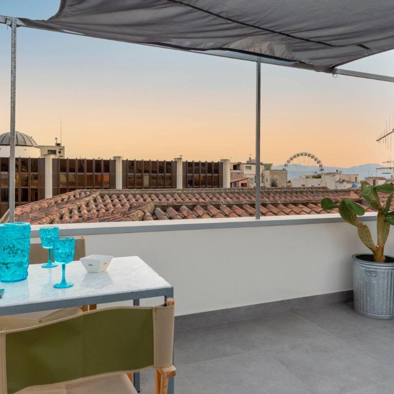 DOMO suite - Cagliari CENTRO STORICO IUN Q4072 - Camera Matrimoniale con Terrazza - 5