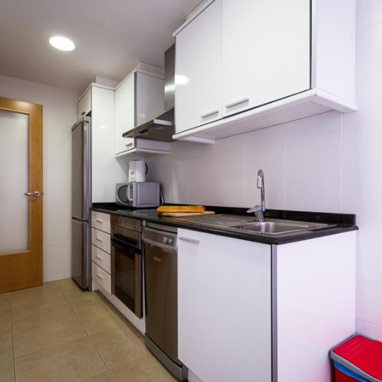 Playa Liudmila - Apartamento de 2 dormitorios con terraza - 13
