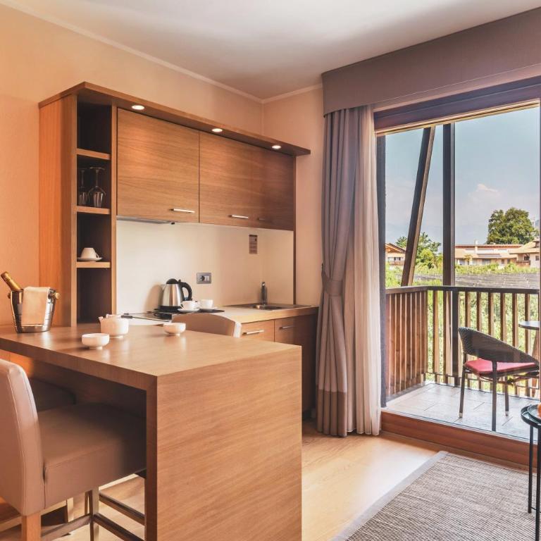 Art & Design Hotel Napura - Junior Suite con Balcone - 1