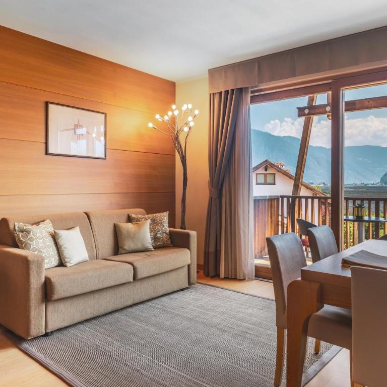 Art & Design Hotel Napura - Suite King Deluxe - 2