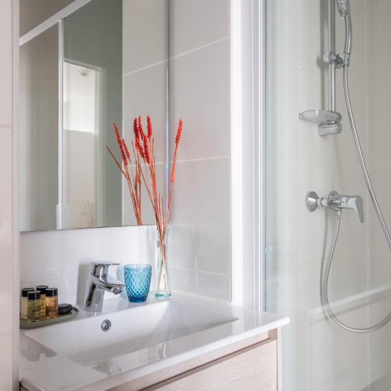 Tour de Nesle La Rochelle Vieux Port 3 etoiles - Chambre Double - 3