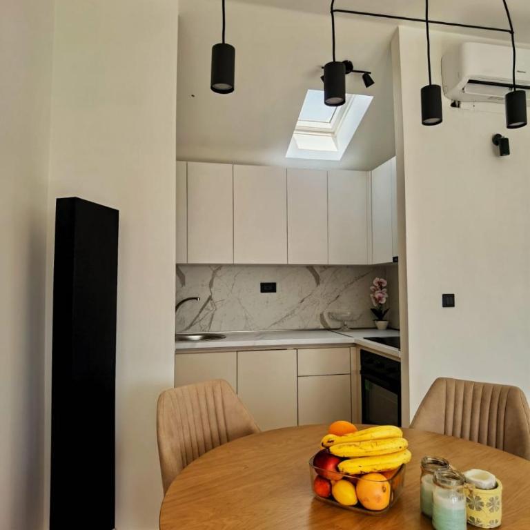 Riva Guesthouse - Potkrovlje - 7