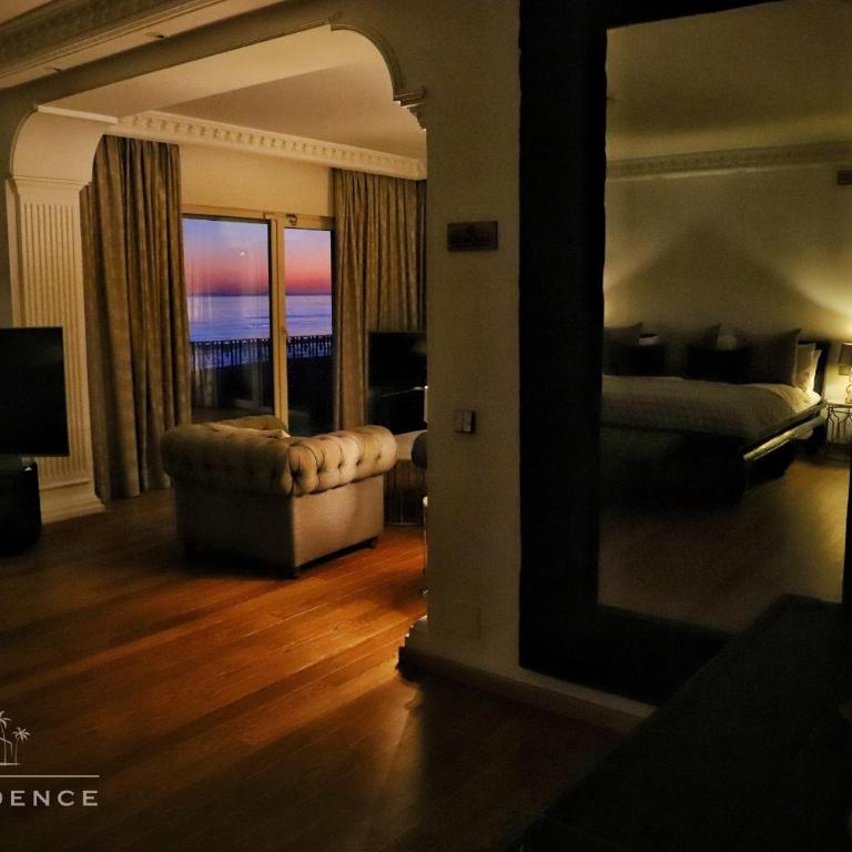The Residence by the Beach House Marbella - Suite con cama extragrande y vistas al mar - 17