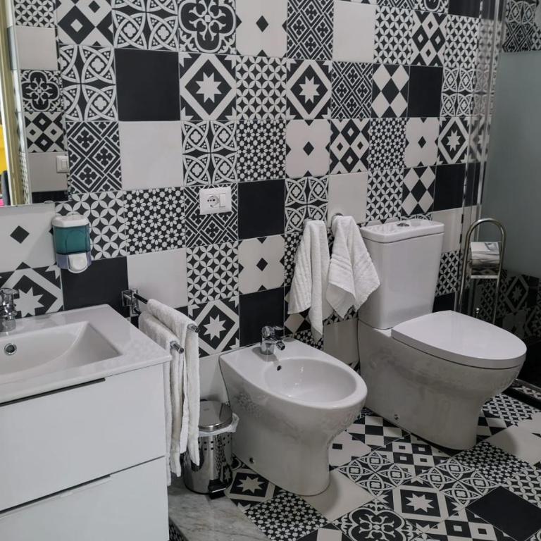 Suite On Fish Market - One-Bedroom Apartment - 15