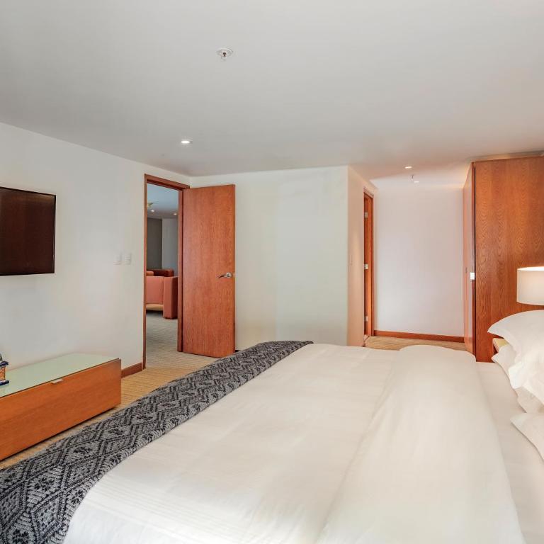 Presidente InterContinental Puebla by IHG - Suite Business con cama extragrande - 1