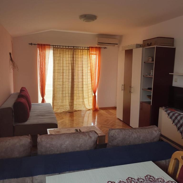 Smeštaj Ćirković - Apartman sa 1 Spavaćom Sobom - 3