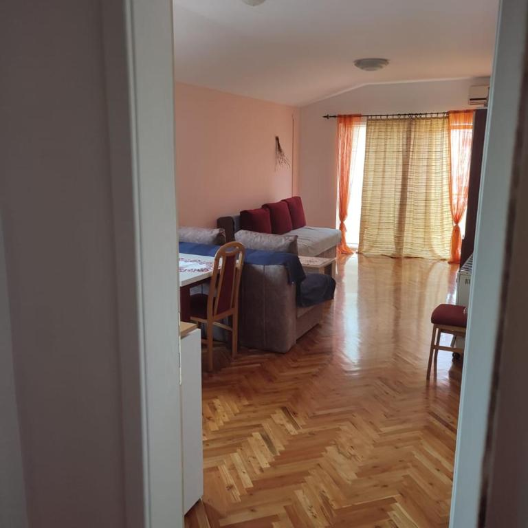 Smeštaj Ćirković - Apartman sa 1 Spavaćom Sobom - 4
