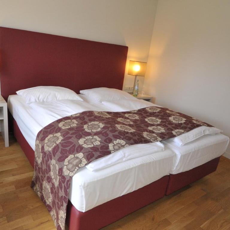 Ambassador Parkhotel - Zweibettzimmer - 5