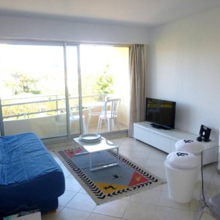 F2 Climatisé Piscine Proche Plage - Apartment mit 1 Schlafzimmer - 7