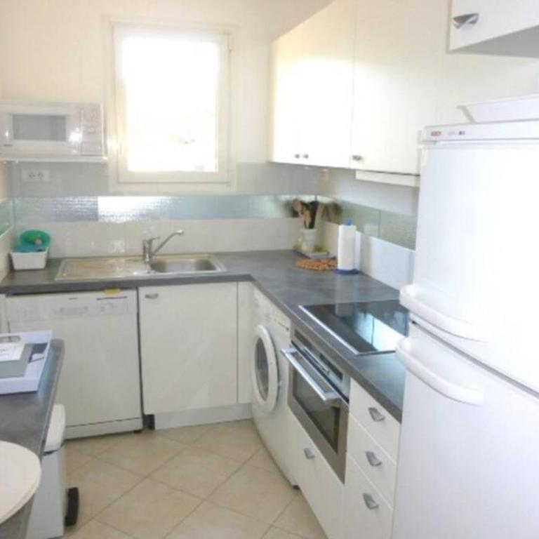 F2 Climatisé Piscine Proche Plage - Apartment mit 1 Schlafzimmer - 8