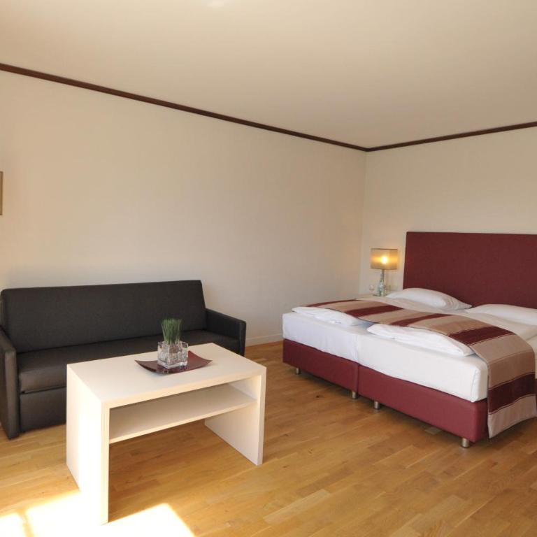 Ambassador Parkhotel - Dreibettzimmer - 4