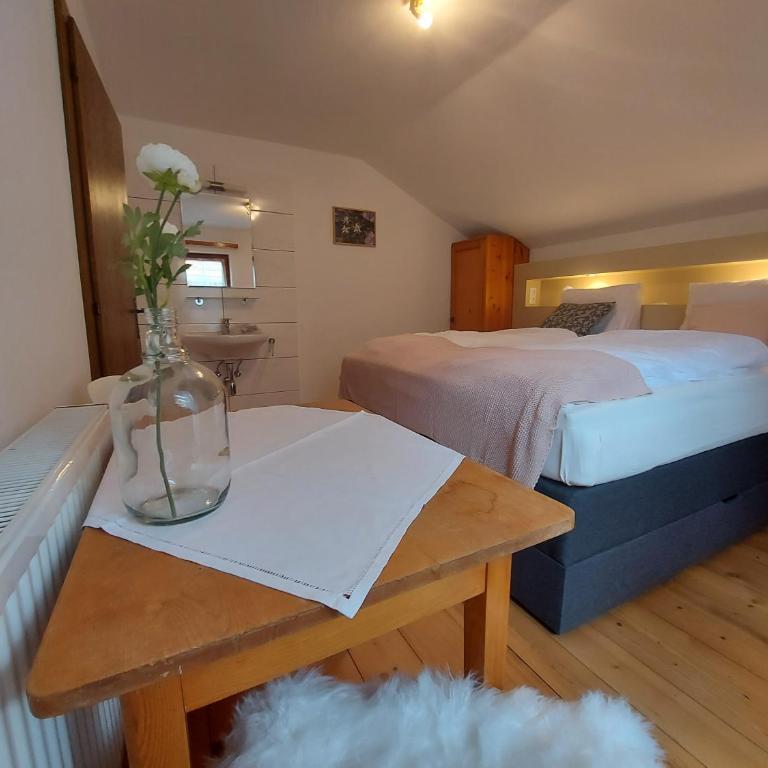 Zum Schneider - Doppelzimmer mit eigenem Bad - 9