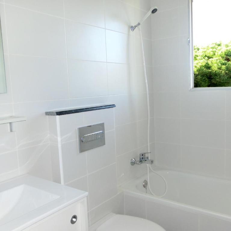 Apartamentos Casa Blanca - Apartamento de 1 dormitorio con vistas al mar - 4