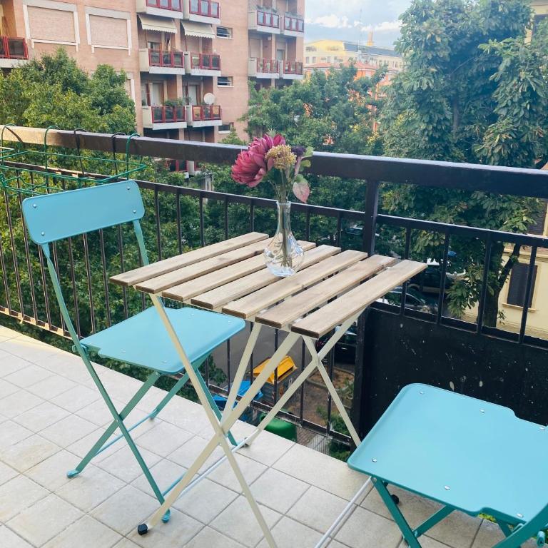 Modern City Apartment - Appartamento con 2 Camere da Letto - 3