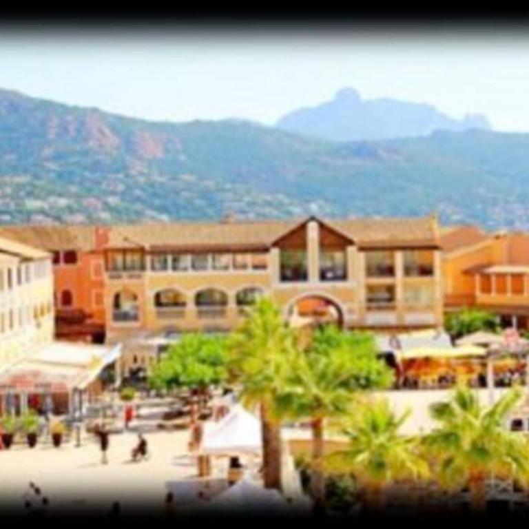 Appartement 2 pièces climatisé en rez-de-jardin Cap Esterel Agay - Appartement 1 Chambre - 35