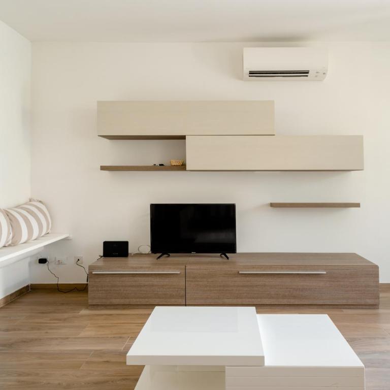 So&Mi - Appartamento con 2 Camere da Letto - 4
