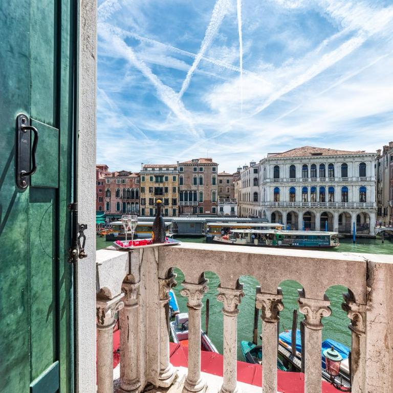 Royal Rialto Apartment - Grand Canal View - Apartment with Terrace - 2