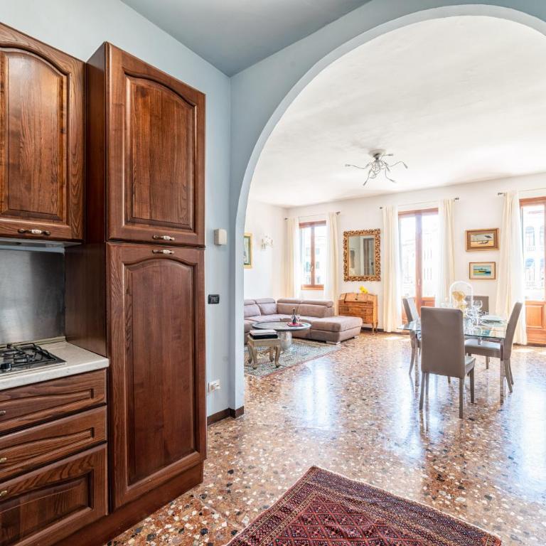 Royal Rialto Apartment - Grand Canal View - Apartment with Terrace - 35