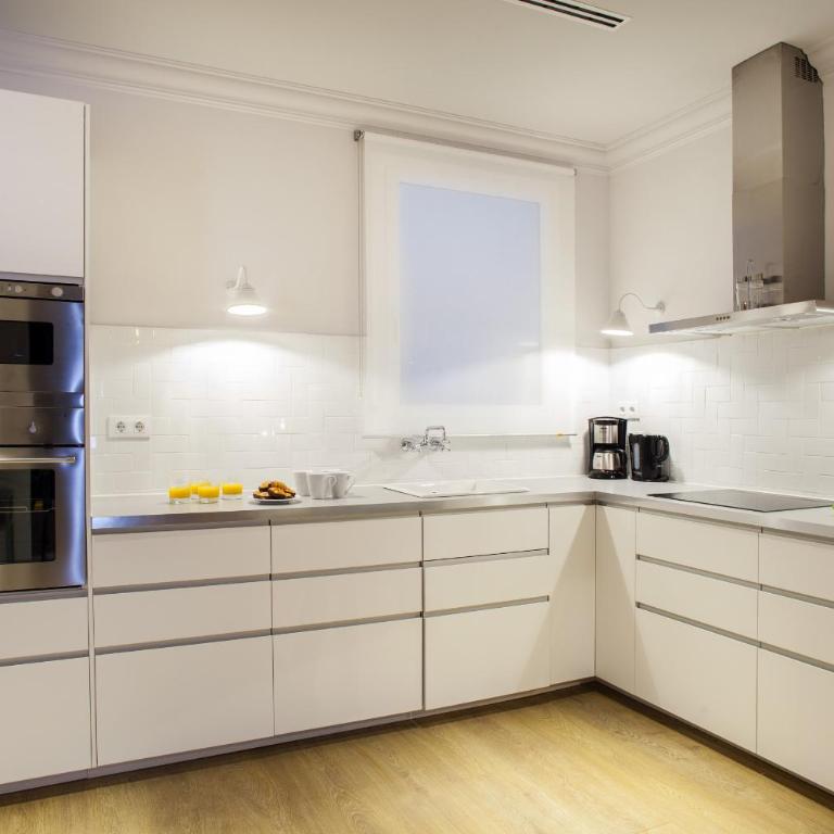 Ola Living Broto - Four-Bedroom Apartment - 6