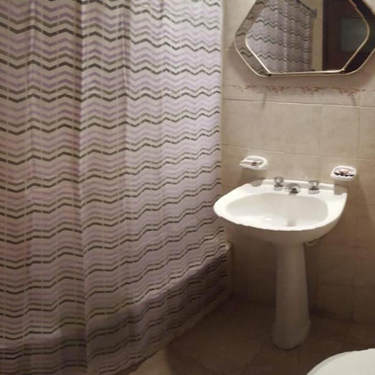 Crystal Hotel - Habitación Triple Estándar - 5