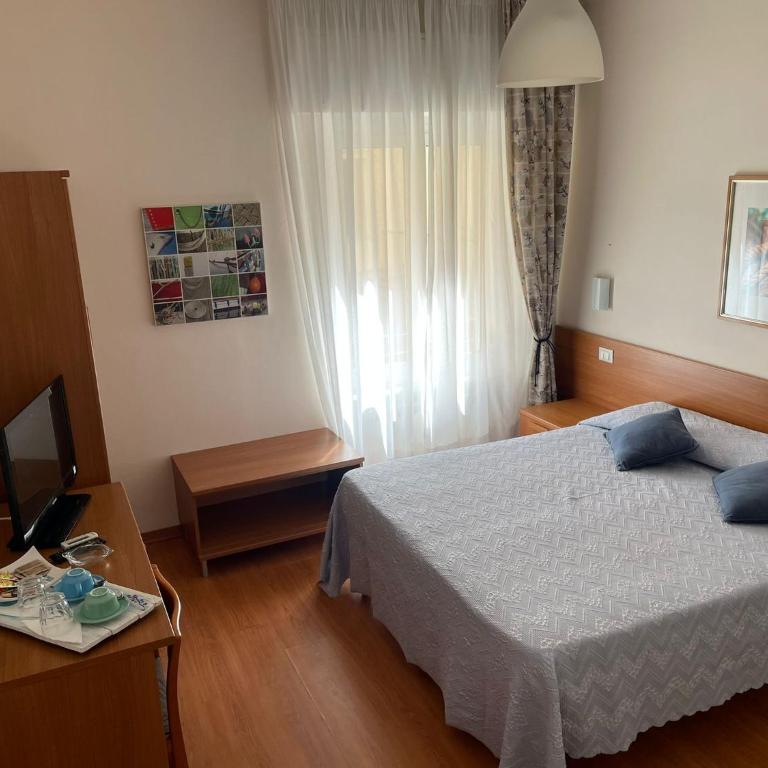 Hotel Stazione del Sole - Camera Matrimoniale Standard - 5