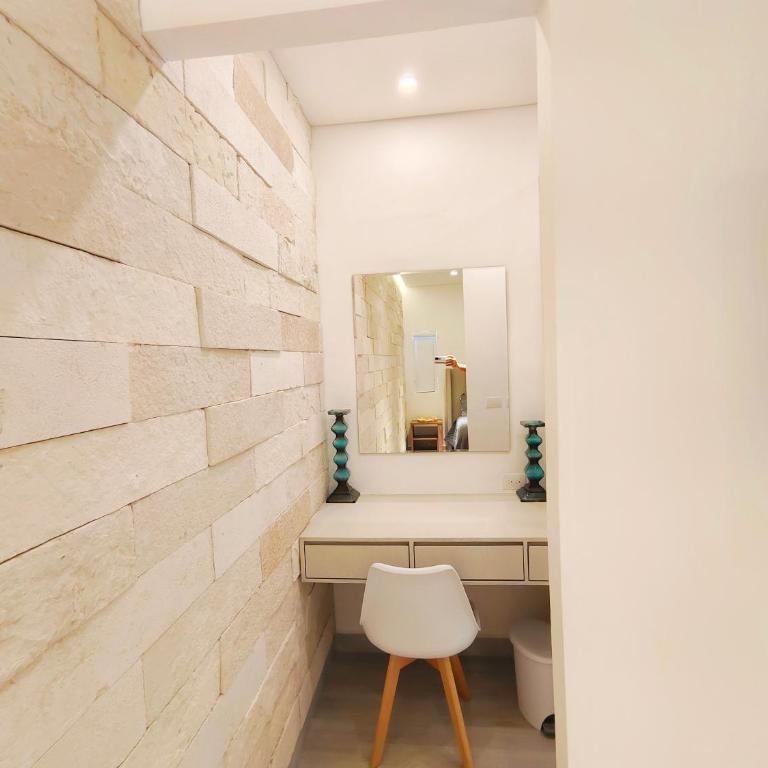 1st Luxury Warehouse - Deluxe Apartment - 11