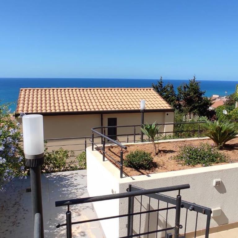 Lucia's Garden - Villa with Sea View - 7