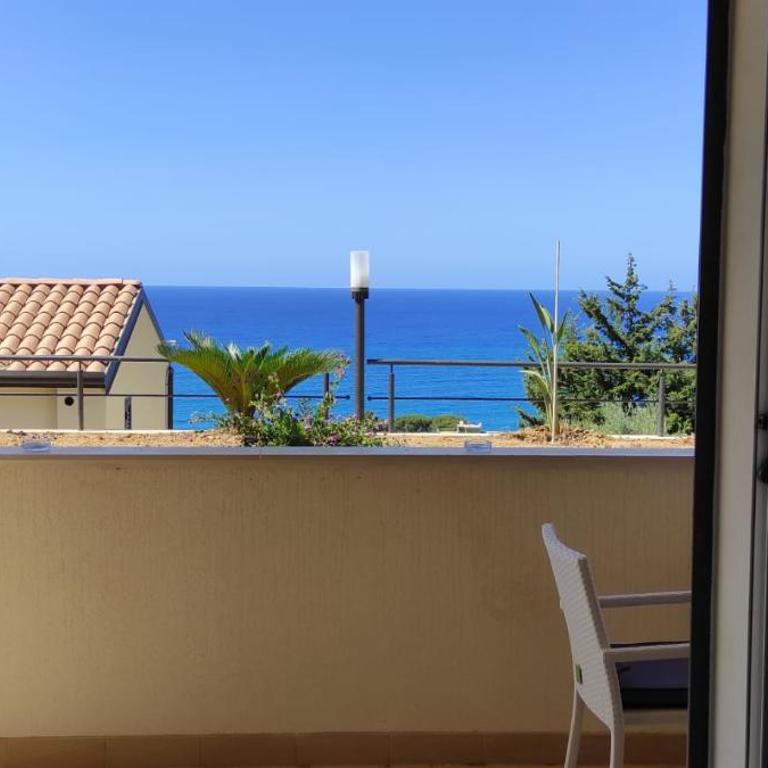 Lucia's Garden - Villa with Sea View - 9