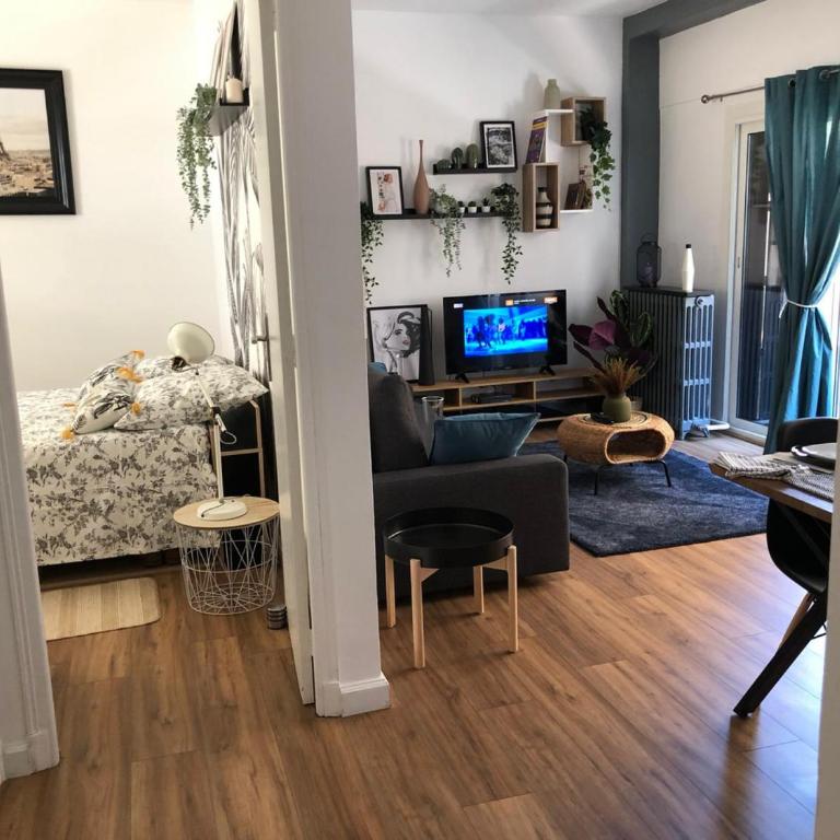 Magnifique T3 Dans Une Résidence Au Centre De Toulon - Appartement 2 Chambres - 3