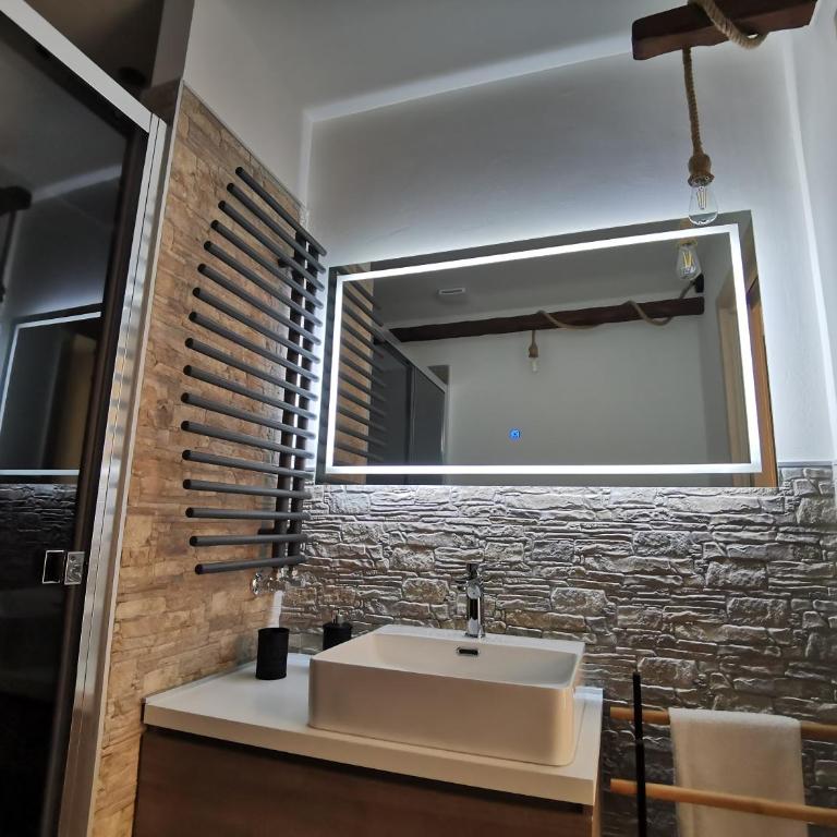 Loft Porta Sud - Appartamento con 1 Camera da Letto - 9