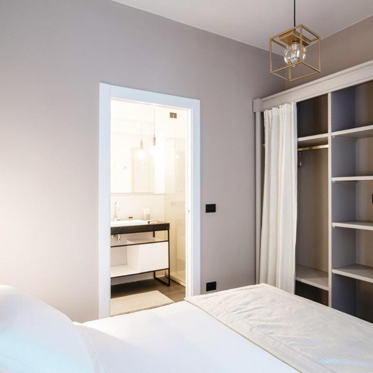 In Centro Luxury Rooms - Family Room - 2