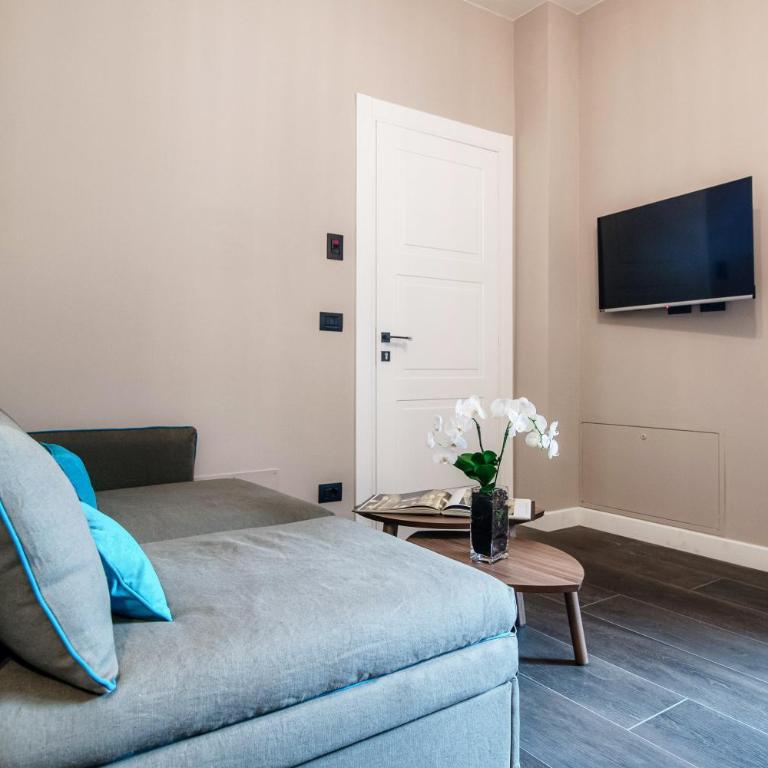 In Centro Luxury Rooms - Family Room - 14