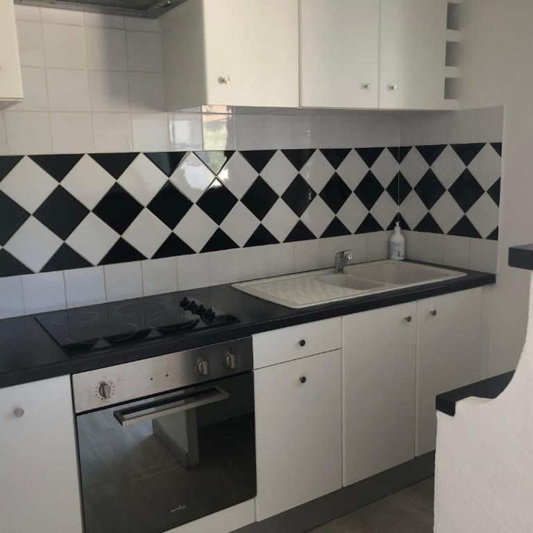 A Pied du Port de Bandol et de sa Plage - Appartement 1 Chambre - 5