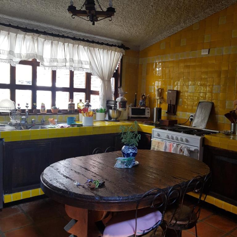 Cerca del Colmex, Flacso y U Pedagogica - Double Room with Private Bathroom - 9