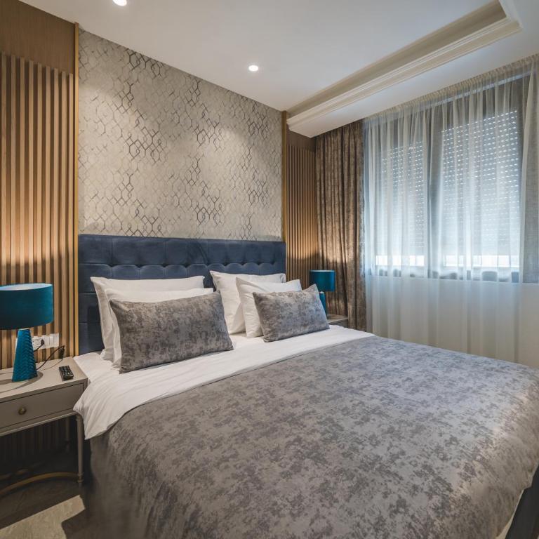 Kalamper Apartments - One-Bedroom Apartment - 3