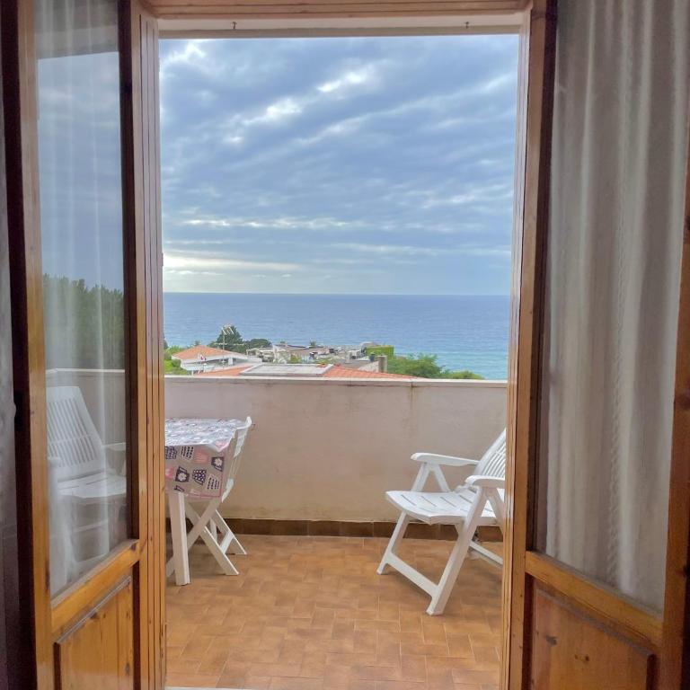 Casa Cristina con vista mare - Two-Bedroom Apartment - 1